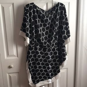 Chain Print Tunic 😀.   XL   NWT
